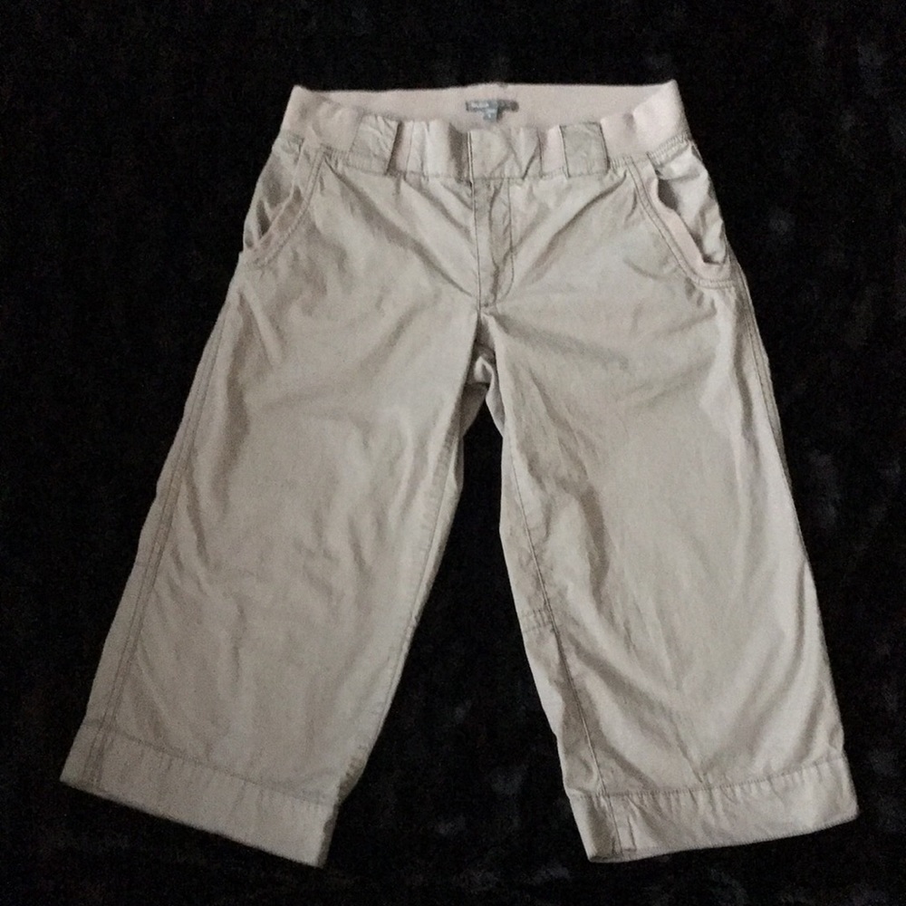 Capris pants